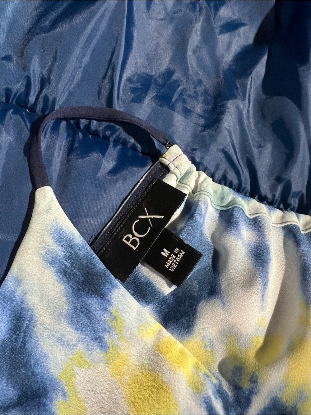 Women’s medium BCX Blue, Yellow & White Tie-Dye V-Neck top - Picture 9 of 10
